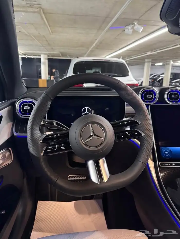 للبيع مرسيدس GLC300 موديل 2026 اصفار وارد كندا 5