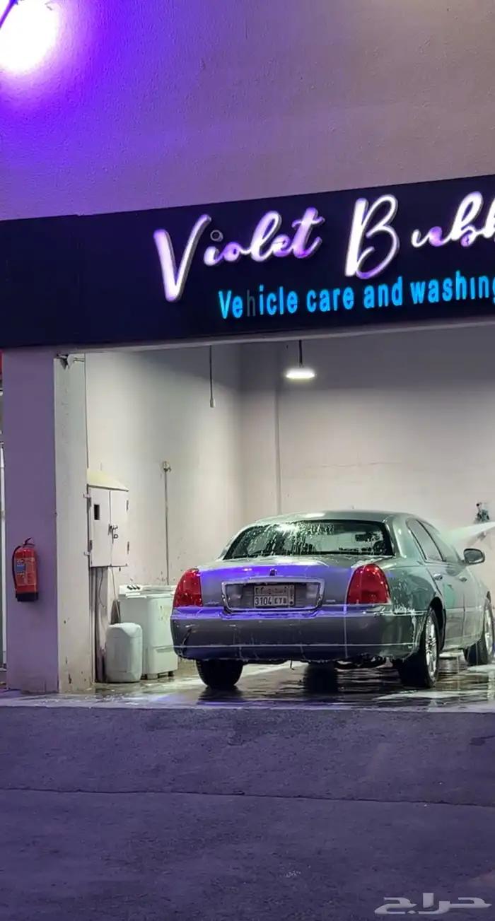 لنكولن تاون كار 2006 سقنتشر 17