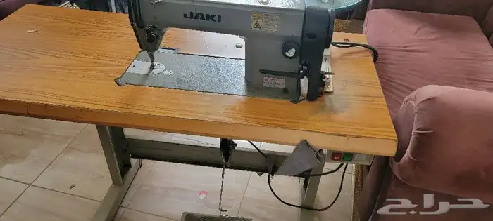 مكينة خياطة جوكي استخدام قليل حشمة .على السوم. 0