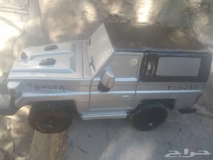 سياره ربع موديل 2006 منحوته للبيع سته شهور من الشغل ونحن تحت 10