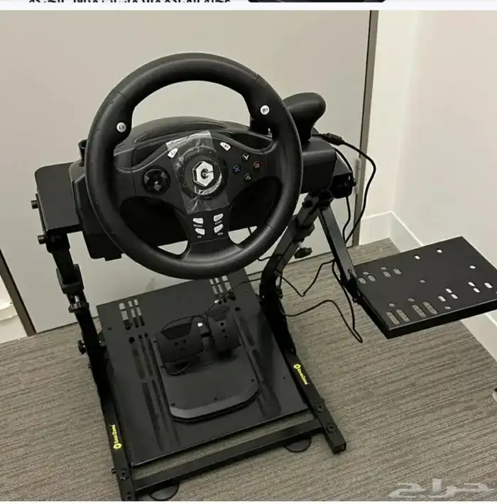 دركسون مع طاولة حق بلاستيشن 3و4اكس بوكس جديد ما استخدم ابدا 0