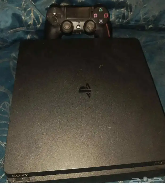 سوني 4   مع شريط قراند وحساب كود مع جميع الملحقات -وبلس 0