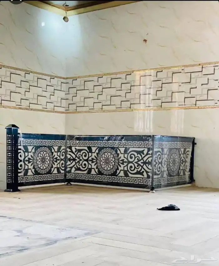 حداد ابوب شبكيك حديد زيجاج سكريت ابوب دكيور حديد 0