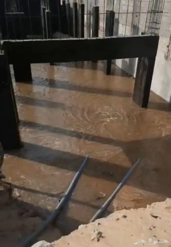 عماره و ارض للبيع مخطط ولي العهد 4 موقع مميز 36