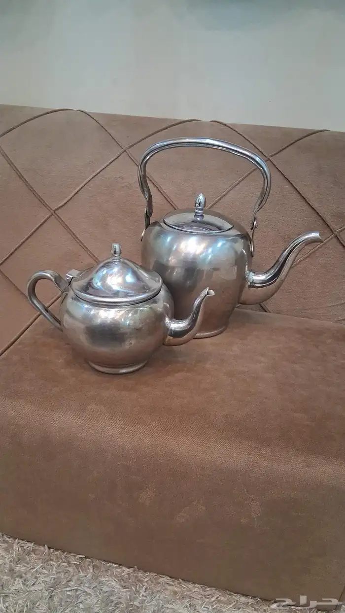 ابريقين يباني وكوري 0