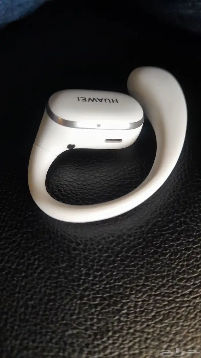 سماعه هواوي من السماعتين حبه واحده فقط Rتعتبر جديده جدا 0