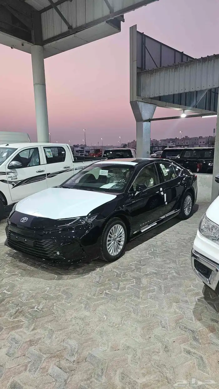 تويوتا كامري LE2025 2