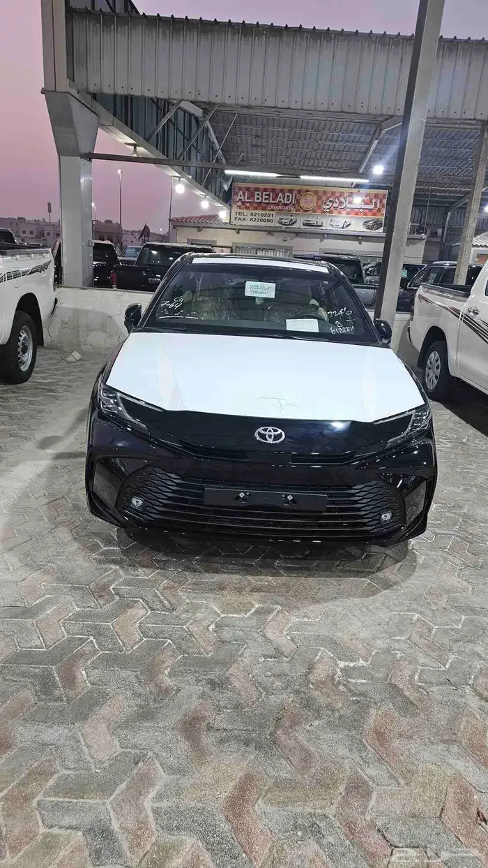 تويوتا كامري LE2025 0