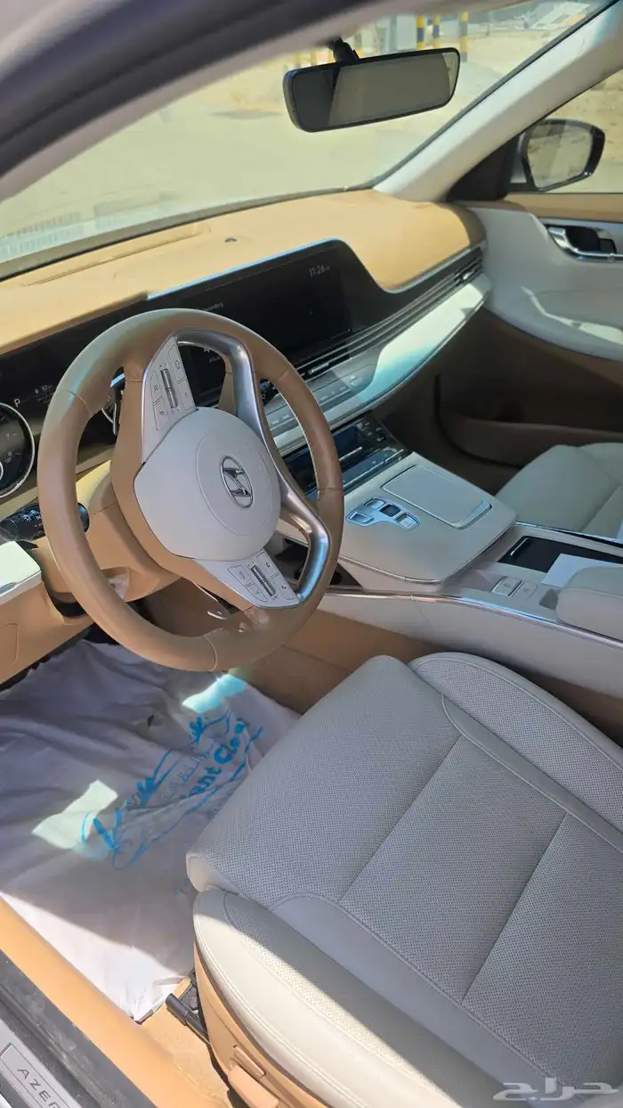 للبيع أزيرا 2022 ميد 9