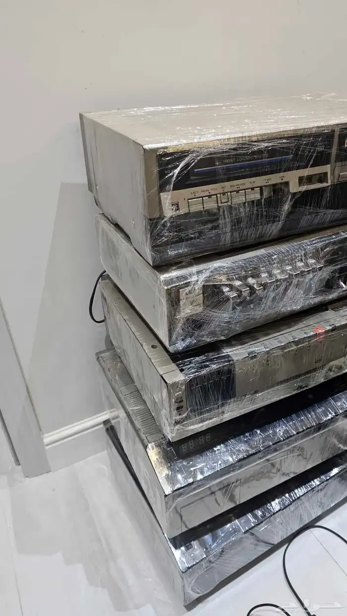 اجهزة فيديو قديمة كبير وصغير انتيك 3