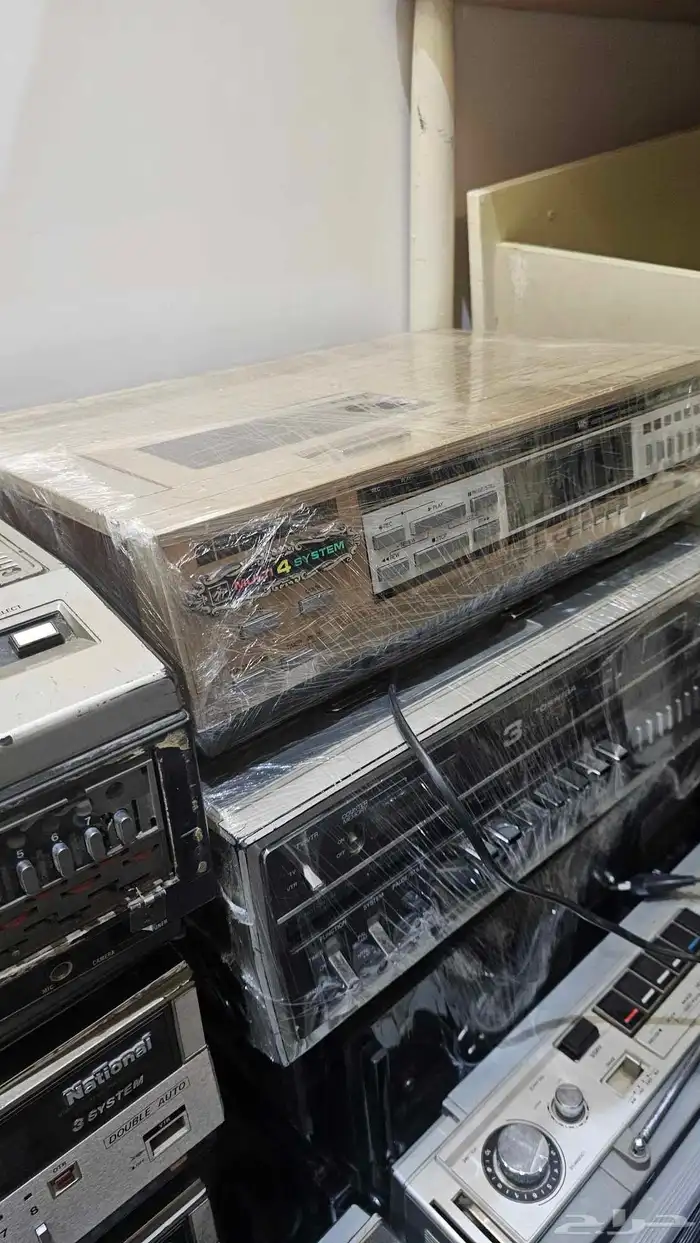 اجهزة فيديو قديمة كبير وصغير انتيك 0