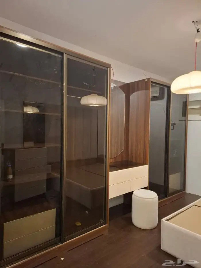 الأثاث الممتاز لغرف النوم 0