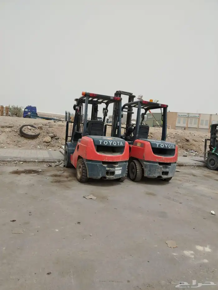 رافعات شوكيه كرينات للإيجار 9