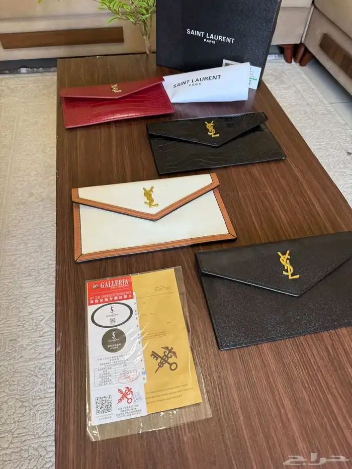 يتوفر جميع انوع الشنط الماركه توصيل جده ورياض 16