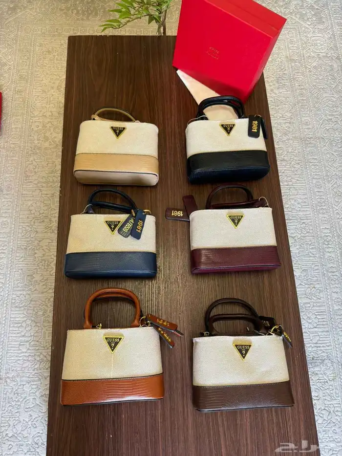 يتوفر جميع انوع الشنط الماركه توصيل فوري جده ورياض 1