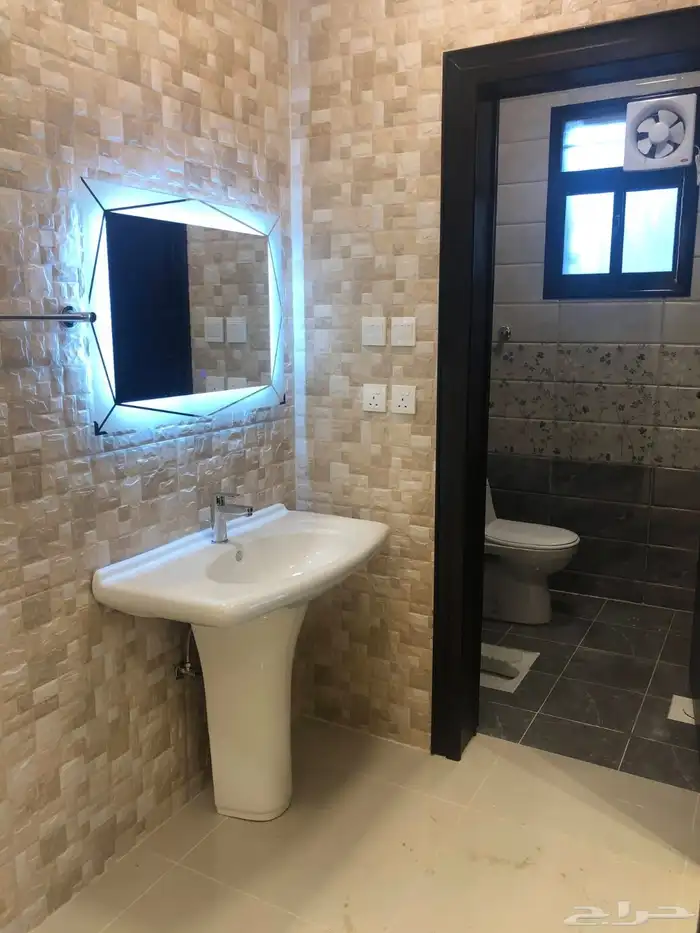 شقة للايجار السنوي حي البديع ابها 4