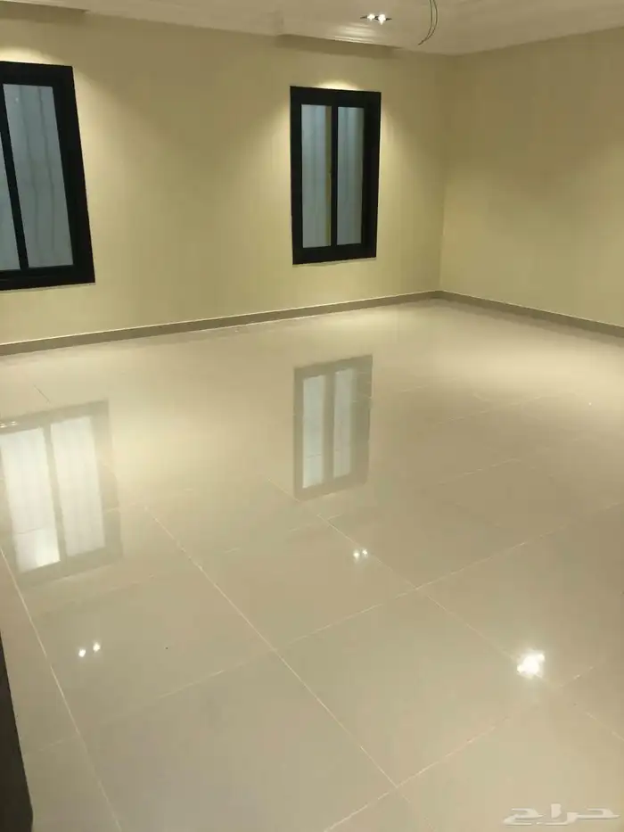 شقة للايجار السنوي حي البديع ابها 2