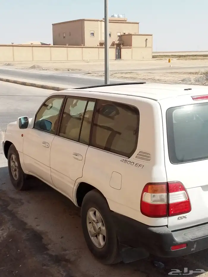 GX جيب جكسار موديل 2001 0