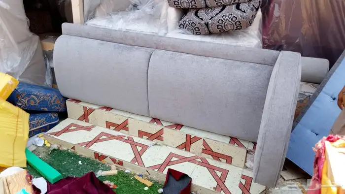 تنجيد وتفصيل حسب طلب الزبون وعندكم كنب قدبم يرجع جدبد 4