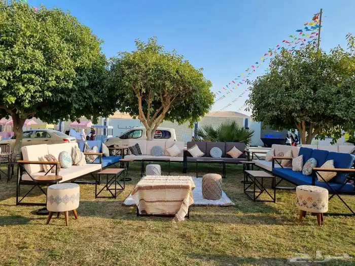 جلسات شعبيه كراسي كنب سماعات وضيافه صبابين وكراسي وطاولات 4