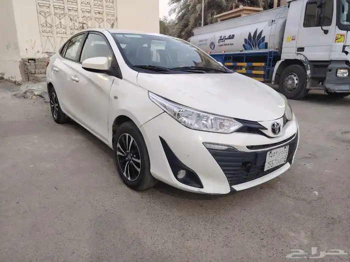 تويوتا يارس 2018 5
