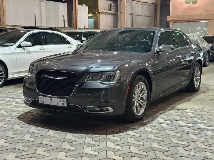 كرايسلر 2022 C300 ليمتد شبه جديد 0