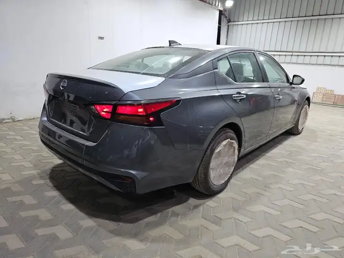 نيسان التيما استاندر موديل 2025 7