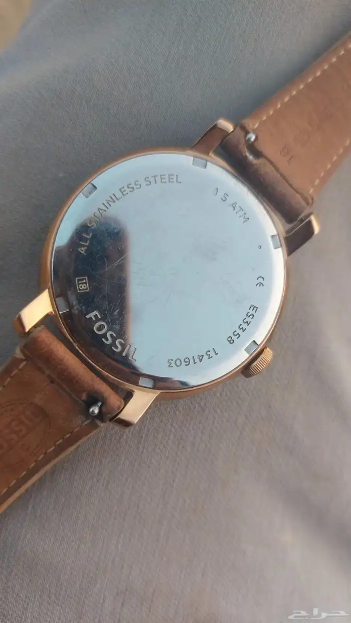 ساعه يد فوسيل 1