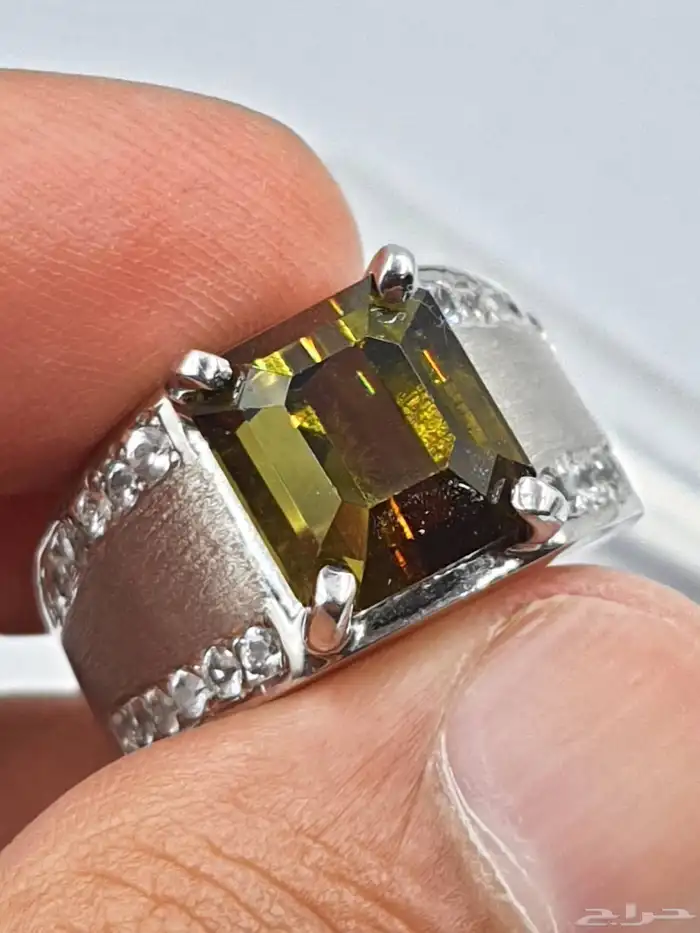 خاتم تورمالين سيرلانكي اخضر بشهادة 0