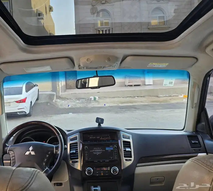 باجيرو 2015 فل كامل 8