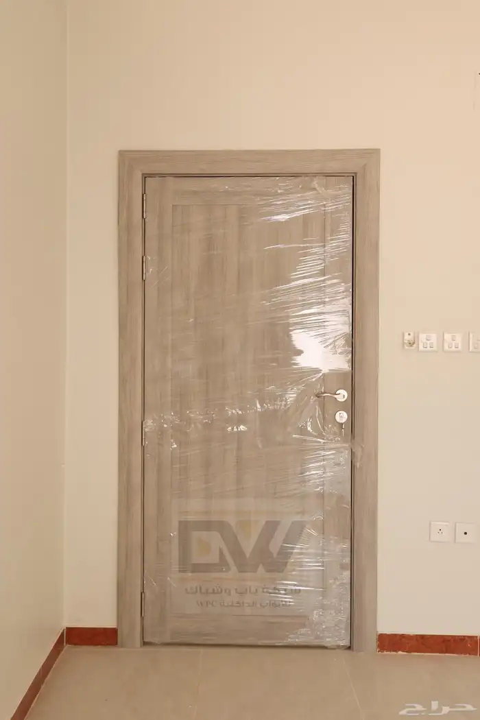 أبواب WPC الداخلية شركة باب وشباك للأبواب الداخلية 5