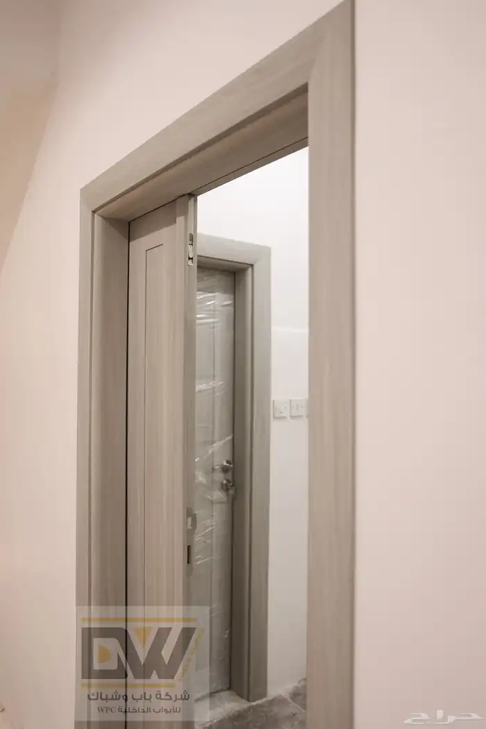أبواب WPC الداخلية شركة باب وشباك للأبواب الداخلية 1