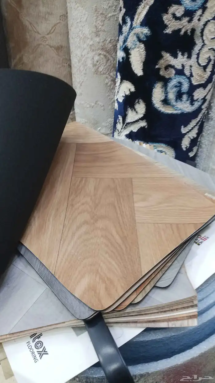 مفروشات جميع انواع المفروشات والفينيل ومتوفر التقصيد عبر تاب 3