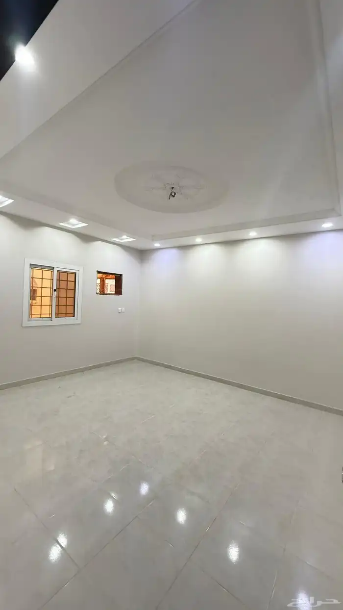 شقه4 غرف للايجار _ حي الصالحية مع الحمدانية خلف اسواق دبي 9