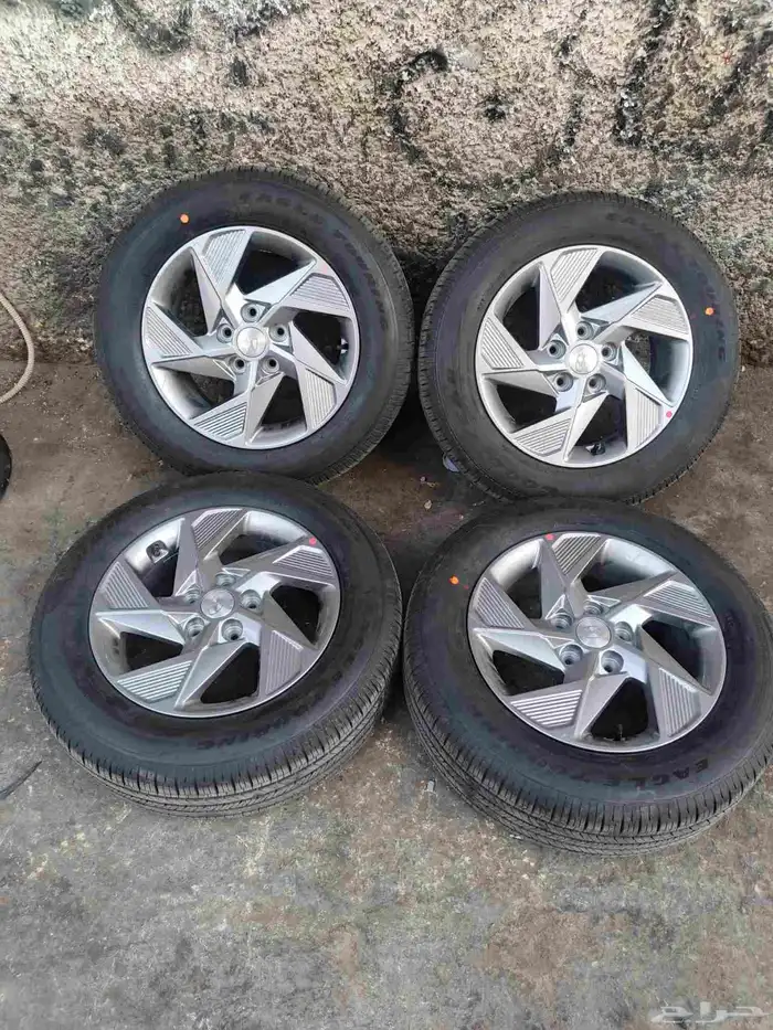 جنوط سوناتا مقاس 16موديل جديد 2026اصلي وكاله مع كفرات جودير 1