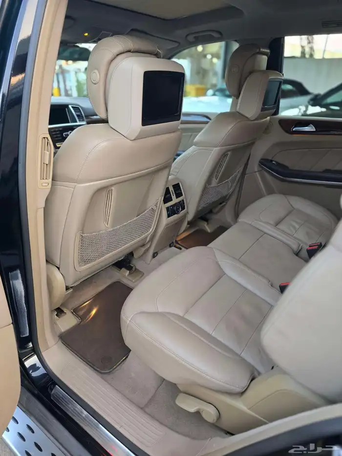 مرسيدس 2015 GL500 9