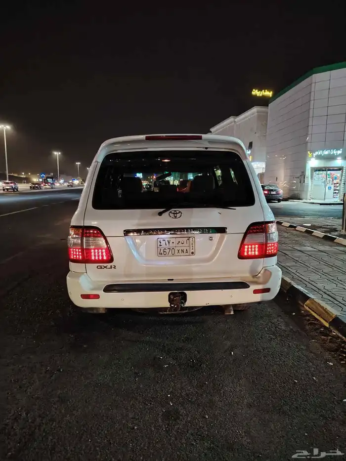 جيب تايوتا 2006 6