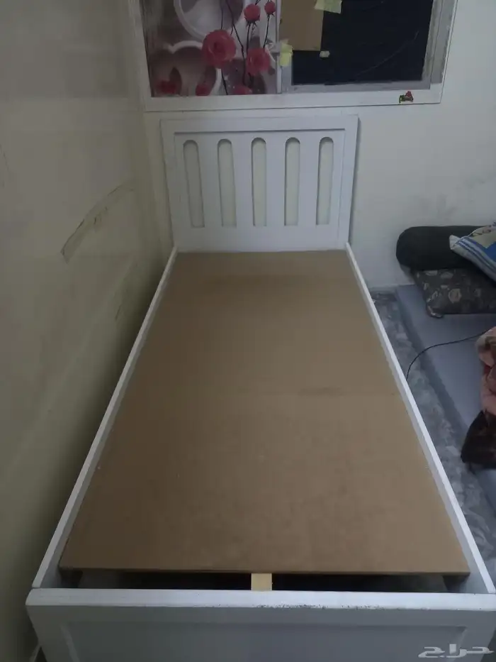 Very good bed  new condition. Single bed 2