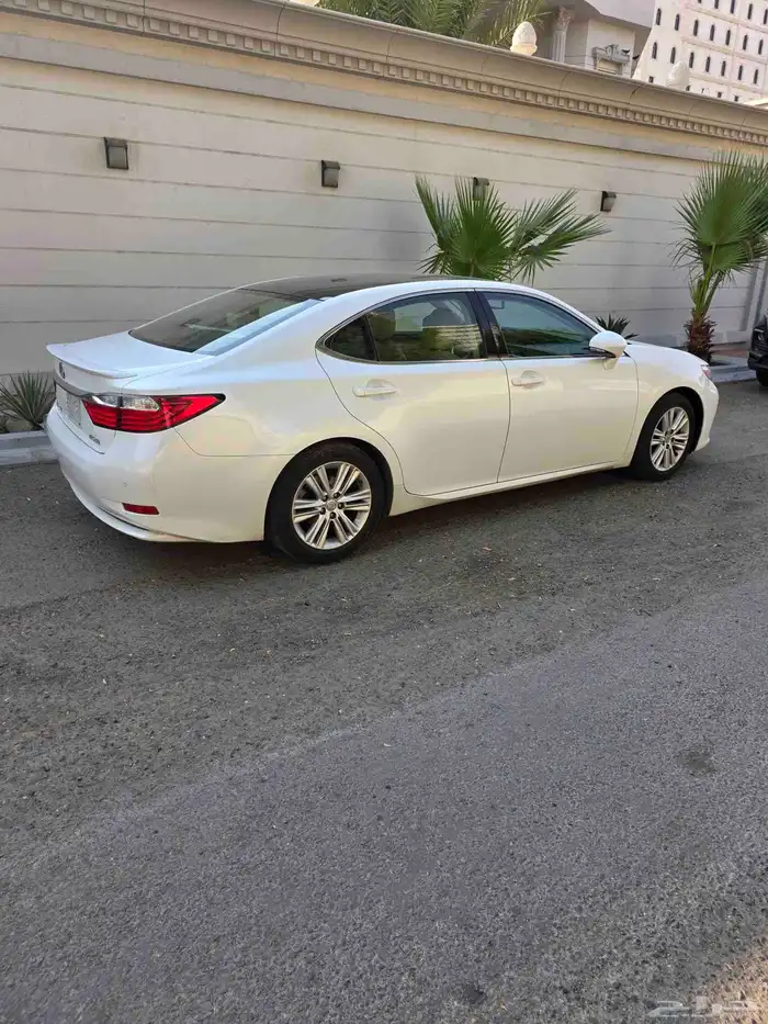 لكزس ES 350 موديل 2014 مالك أول 1