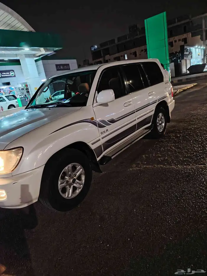 جيب تايوتا 2006 8