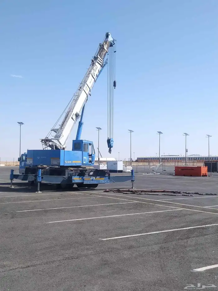 رافعه كرين ونش شوكية فوركلفت للايجار باليوم وبالساعه 3