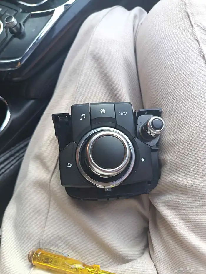 ماوس مازدا cx9 2018 سليم بس الماوس حق الصوت ضغطته ثقيله شو 1