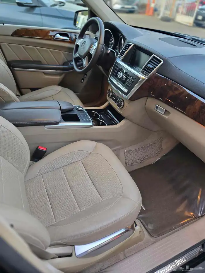 مرسيدس 2015 GL500 10