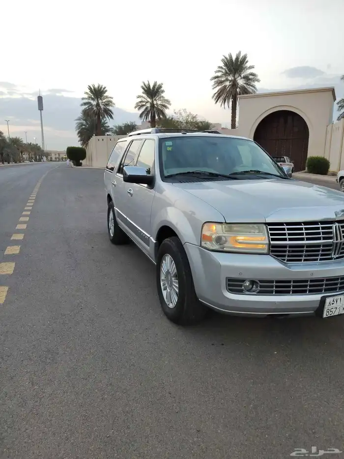 سيارة لينكون نافجيتور 2