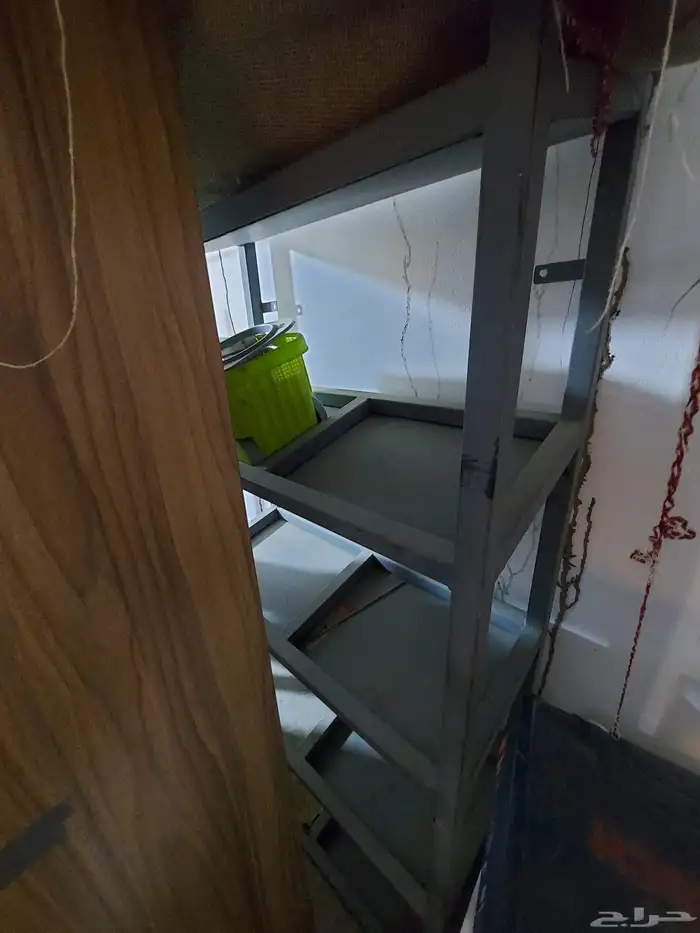 عدة ورش واجهزة وقطع غيار للبيع 18