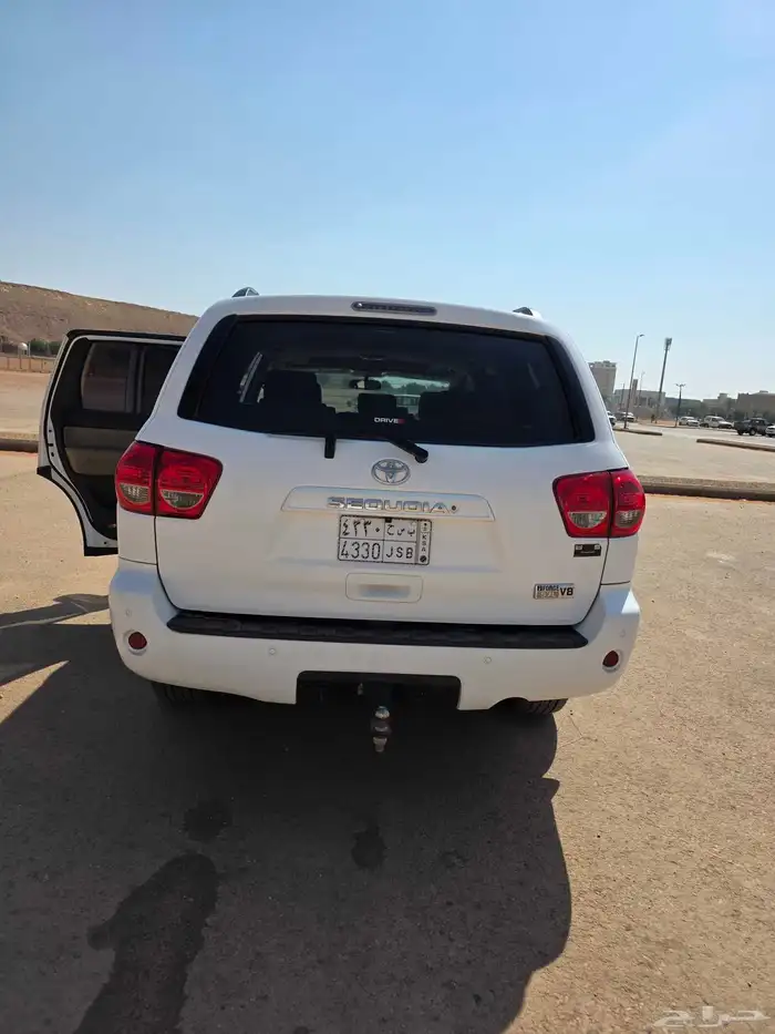 تايوتا سكويا 2011 للبيع 3