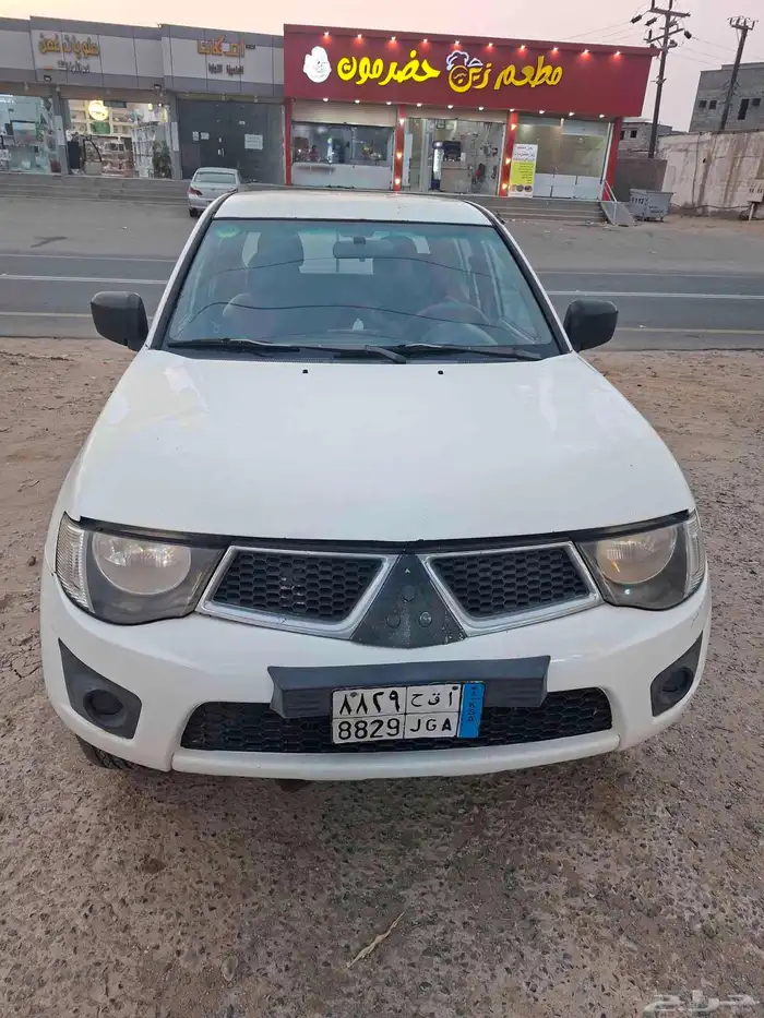 mitsobishi 2011 4 4 0