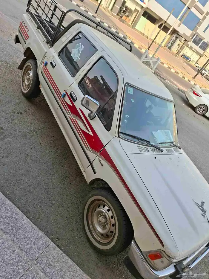 هايلوكس97حسب كلام صاحبها الاول بدي بلد لوحه شبه مميزه 2