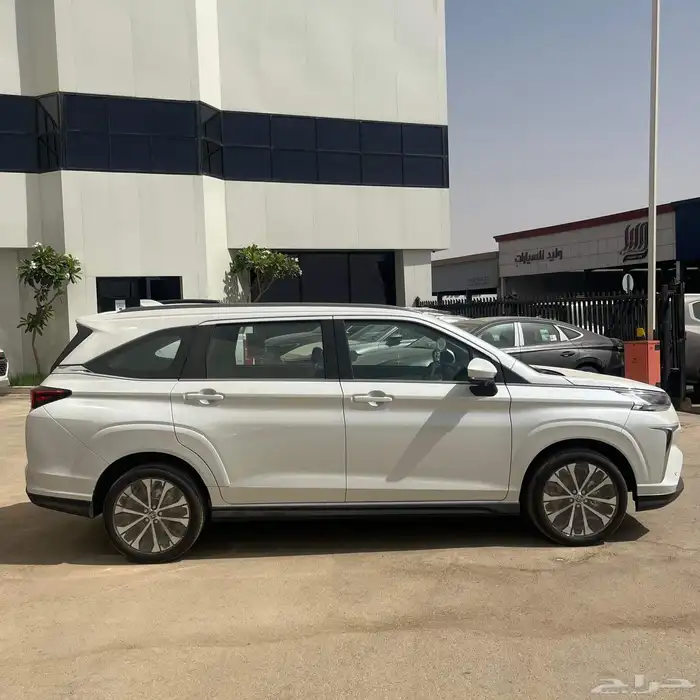 GLX.2025 فيلوز للبيع كاش واقساط 2