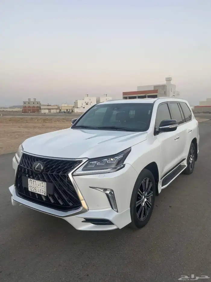 جيب لكزس 2019 1